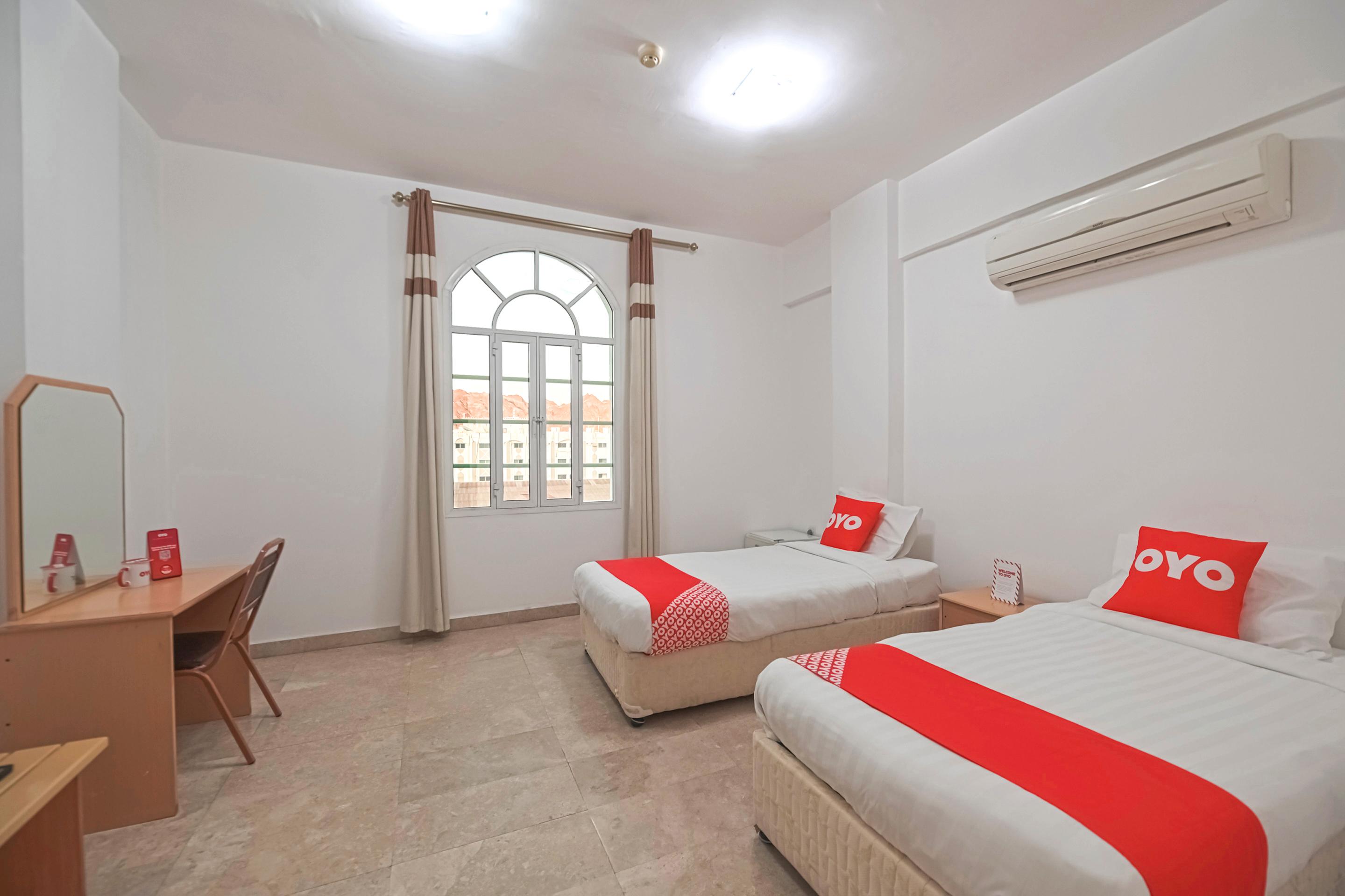 Majestic Hotel Wādī Kabīr Εξωτερικό φωτογραφία