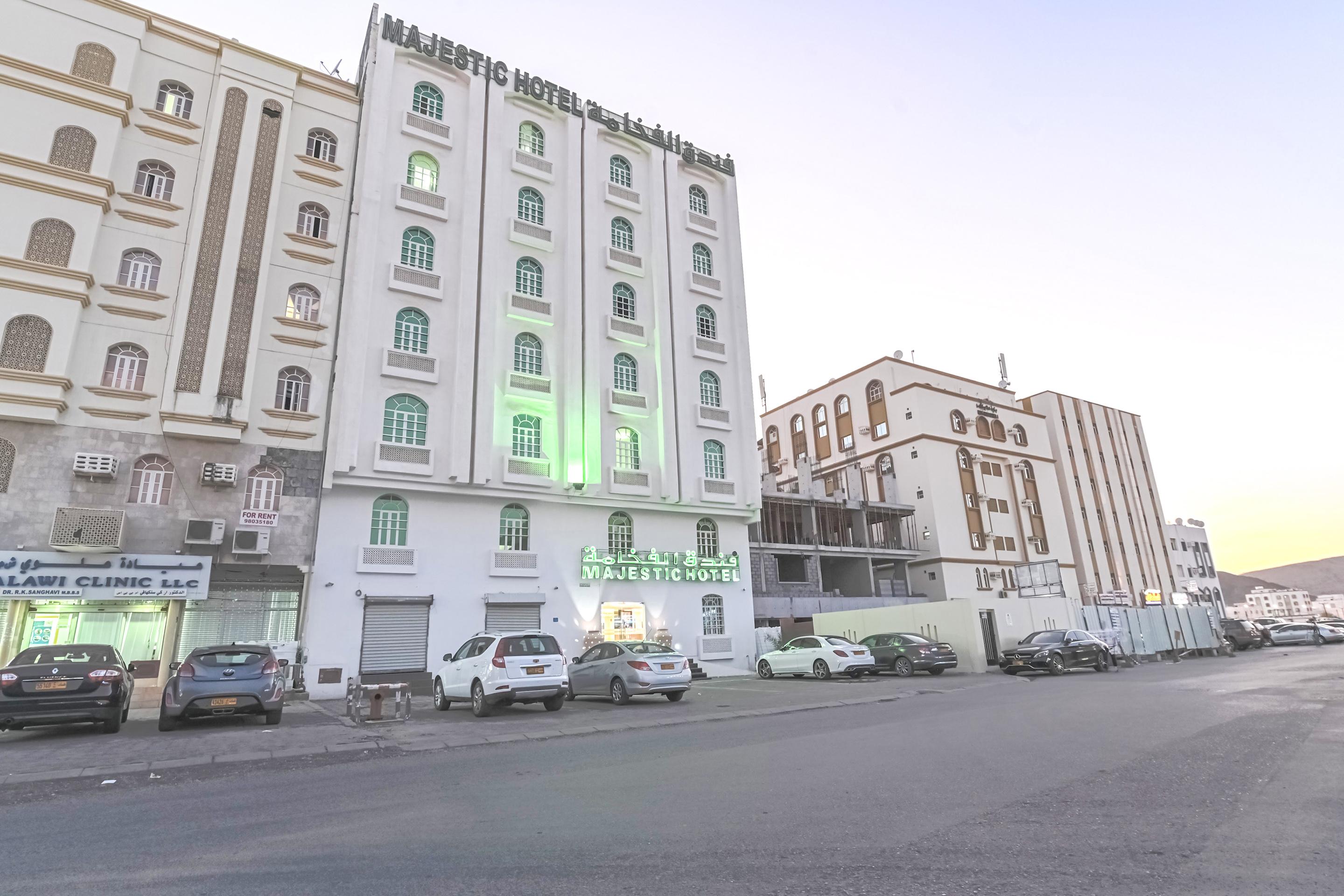Majestic Hotel Wādī Kabīr Εξωτερικό φωτογραφία