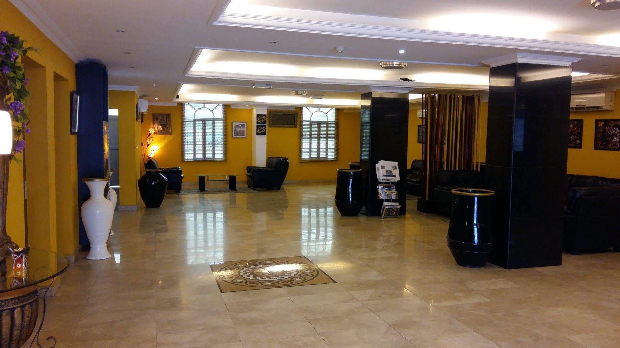 Majestic Hotel Wādī Kabīr Εξωτερικό φωτογραφία