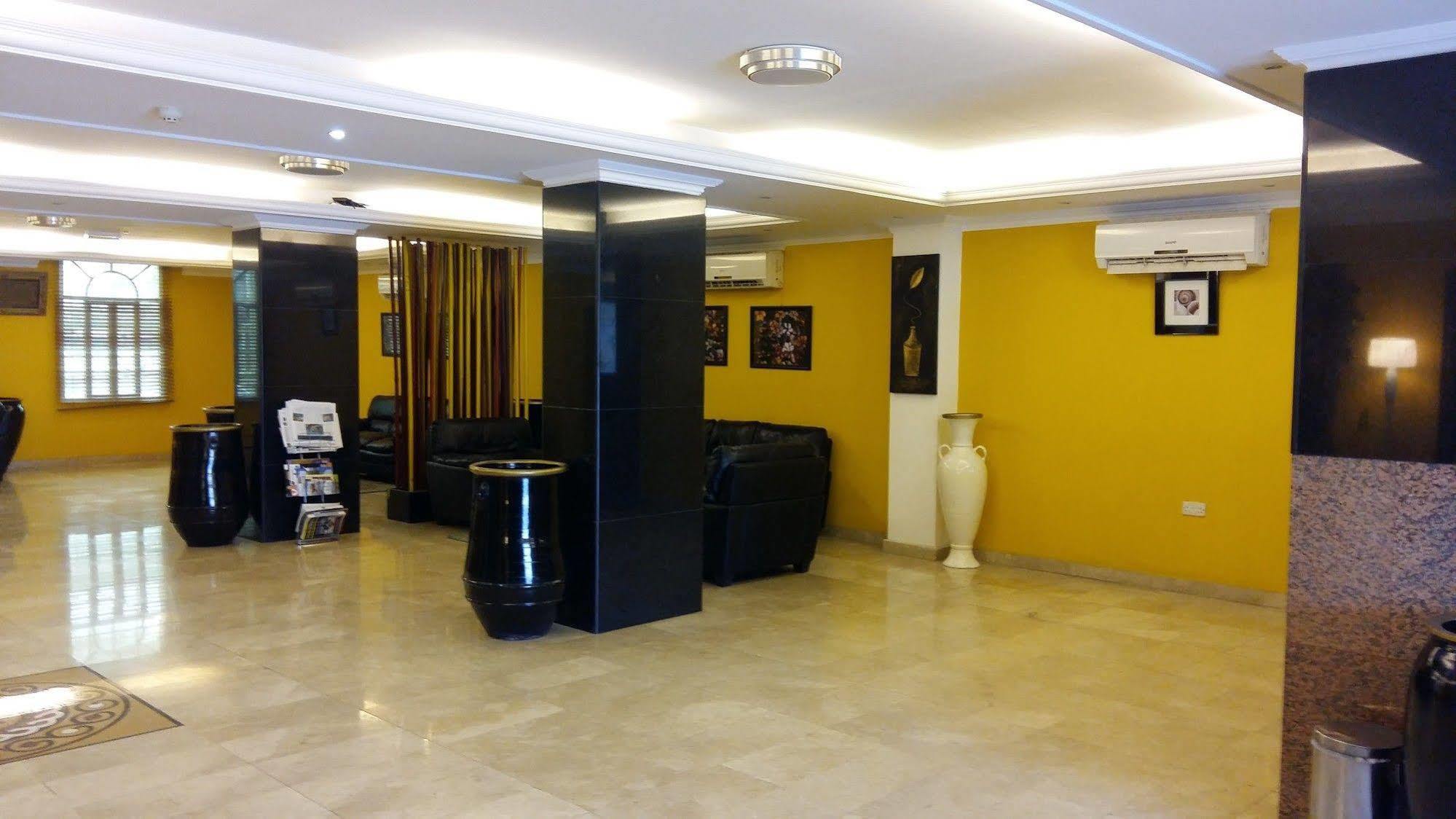 Majestic Hotel Wādī Kabīr Εξωτερικό φωτογραφία